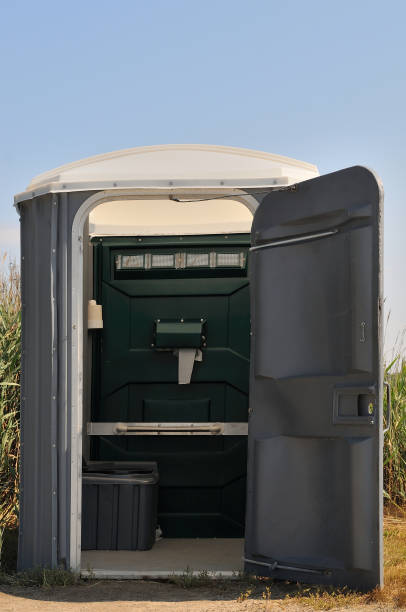Portable Toilet Options We Offer in Palatka, FL